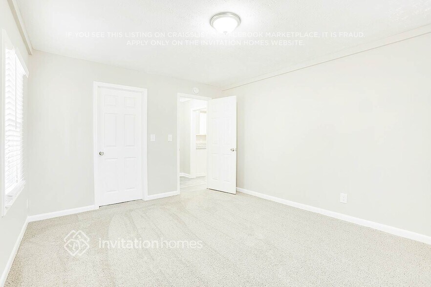 Building Photo - 3197 Delhi Dr