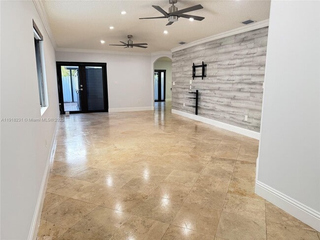 Building Photo - 2146 SW 103rd Pl