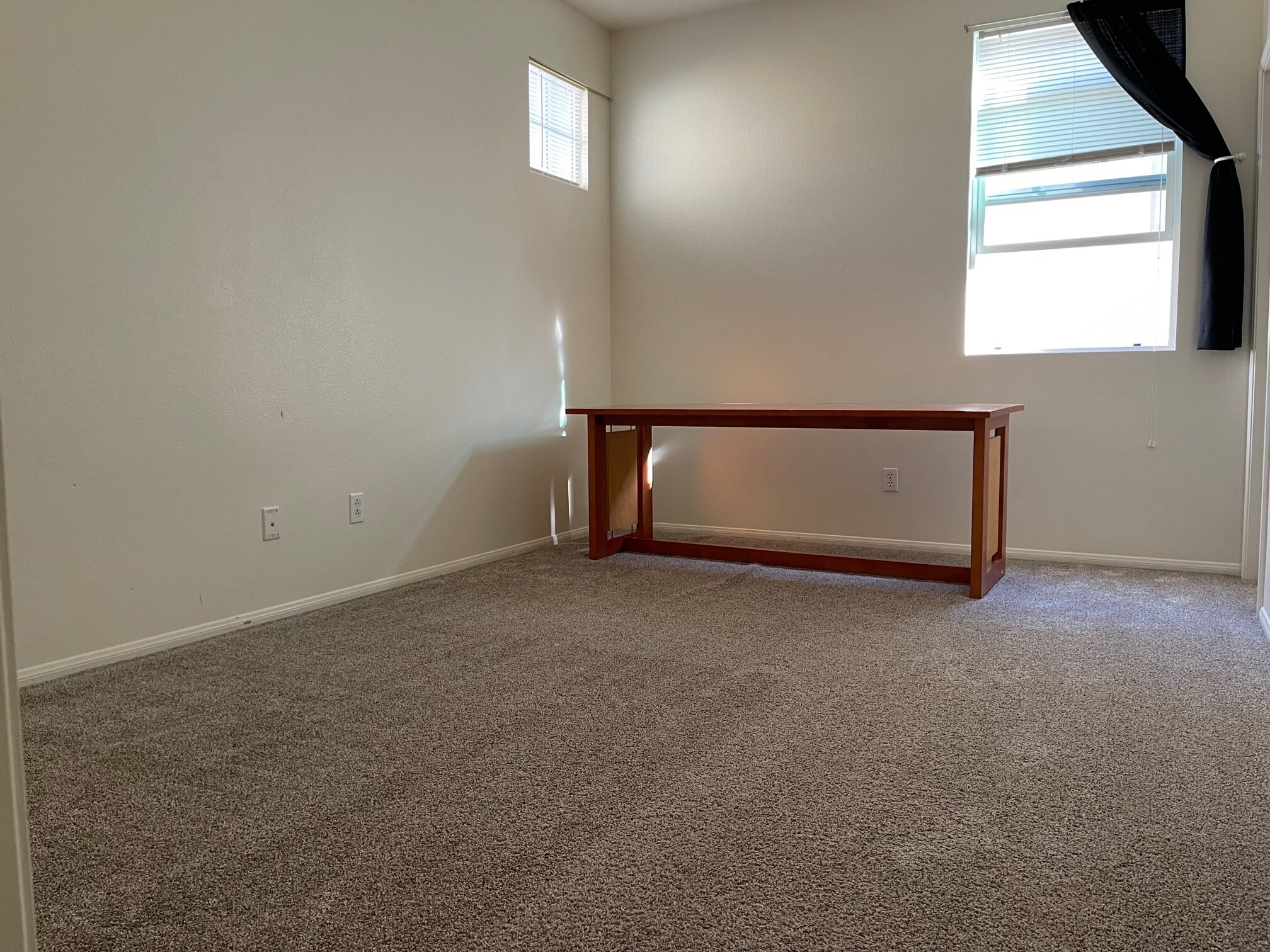 Building Photo - 25841 Silva Ct