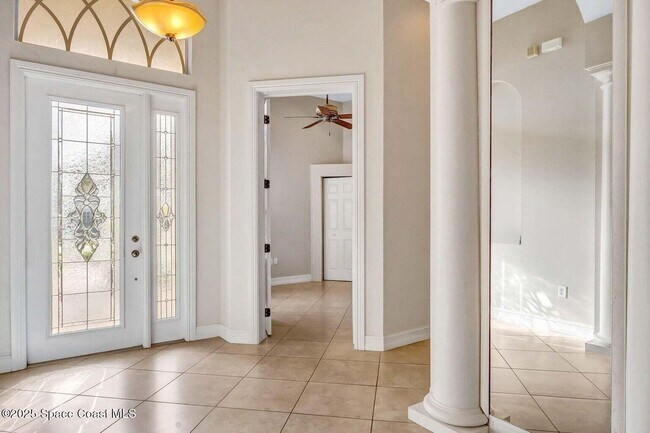 Building Photo - 6565 Arroyo Dr