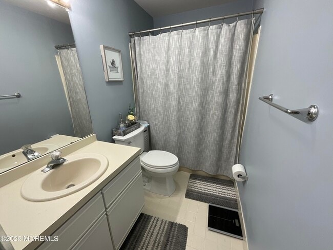 Building Photo - 41 Fennec Ct