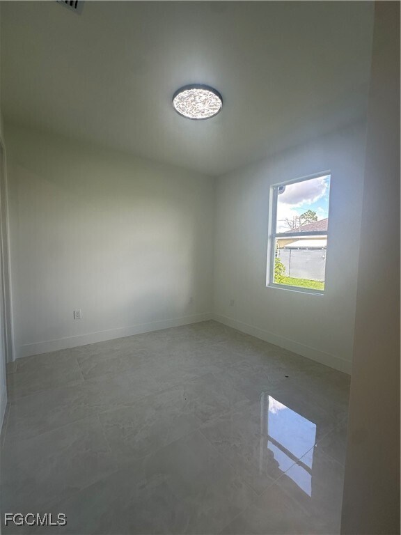 Building Photo - 315 Austin Ave