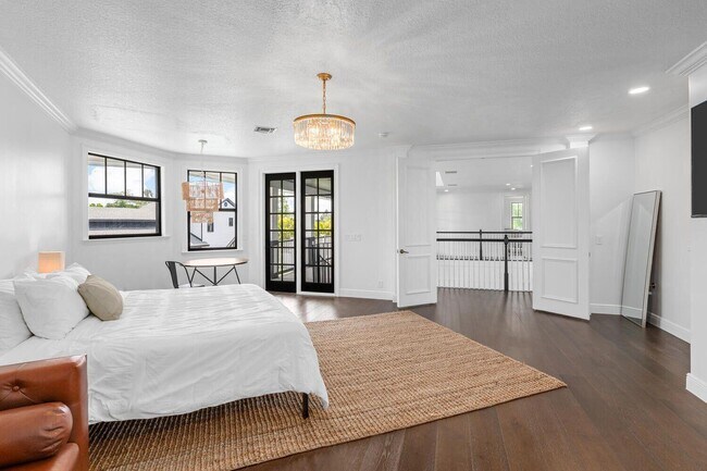 Building Photo - 14289 Equestrian Way