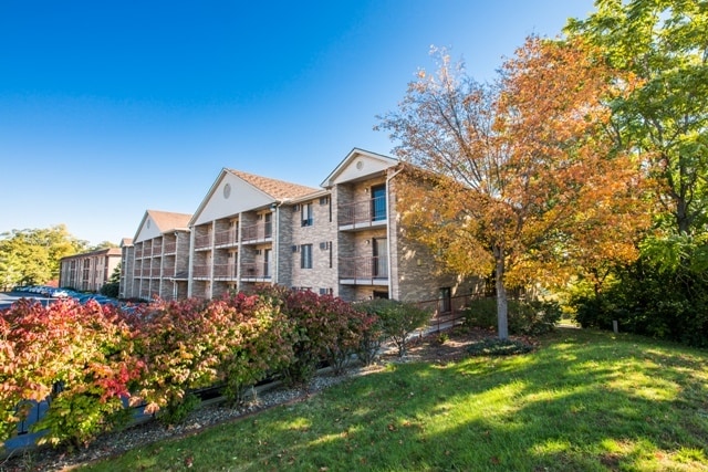 Crestview North - 270 Littleton Street