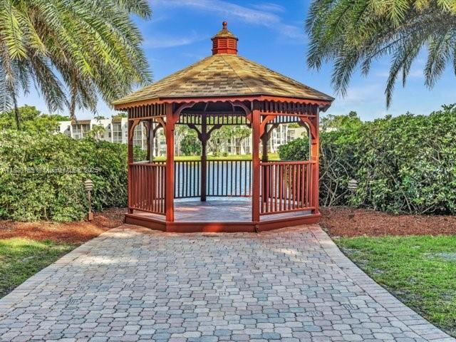 Building Photo - 9311 Orange Grove Dr