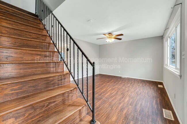 Building Photo - 603 E Greenwood St