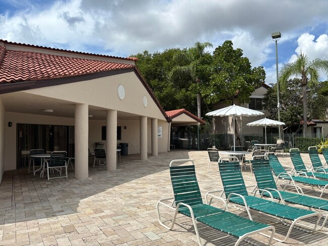 Building Photo - 9121 W Sunrise Blvd