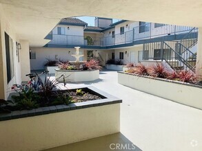 Building Photo - 5401 E Anaheim Rd