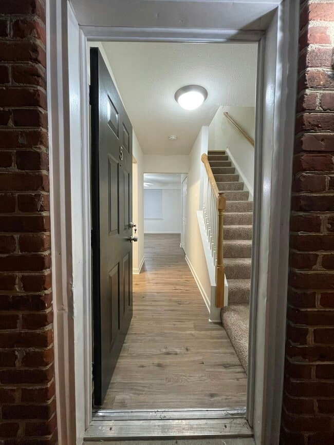 Building Photo - 3517 Briel St