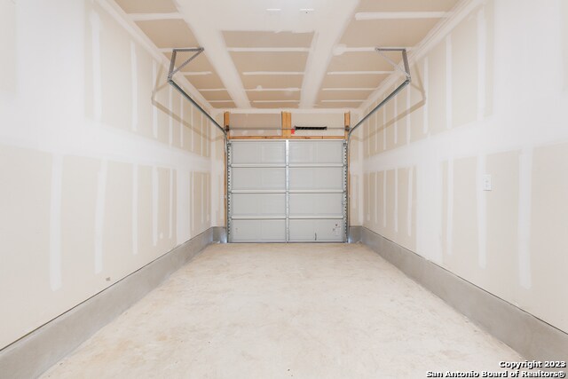 Building Photo - 8103 Autares Glade