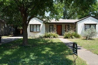 Building Photo - 2314 29th St