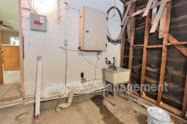 Building Photo - 1200 Gary Way