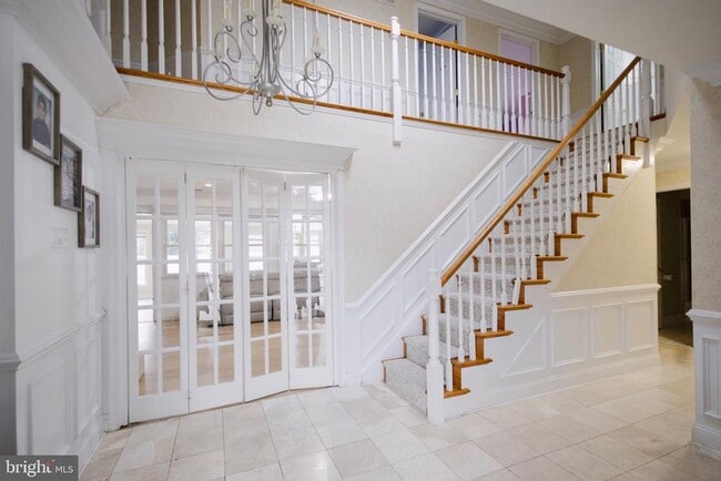 Building Photo - 24 Rose Apple Rd