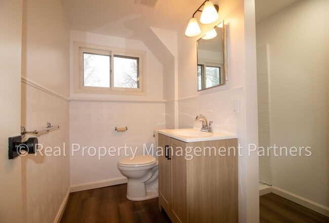 Building Photo - Fully Renovated 4 Bed, 2 Bath Home Near Breton Village