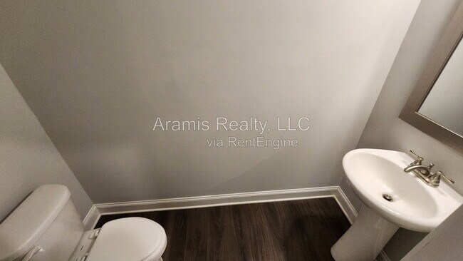 Building Photo - 5258 Pinnacle Walk