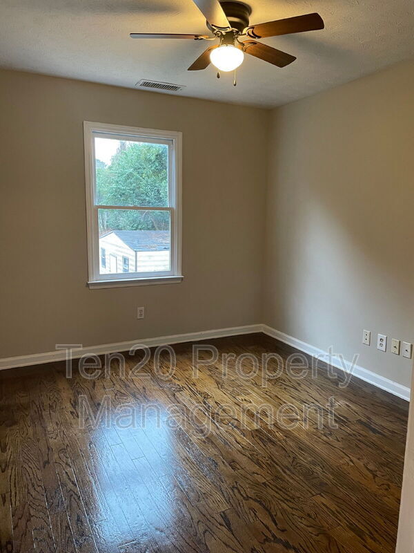 Building Photo - 326 Hardaway Ct