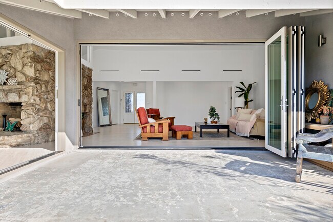 Outside patio into the Living Room - 4557 Don Milagro Dr