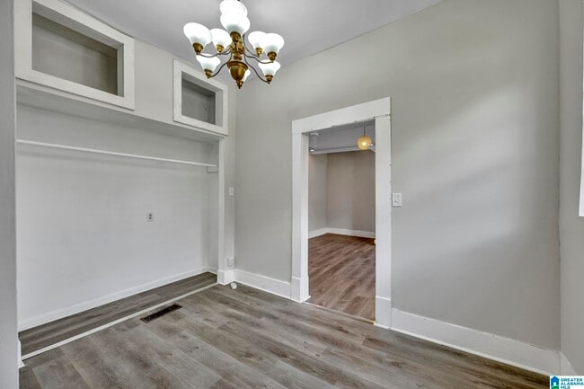 Building Photo - 2301 26th St Ensley