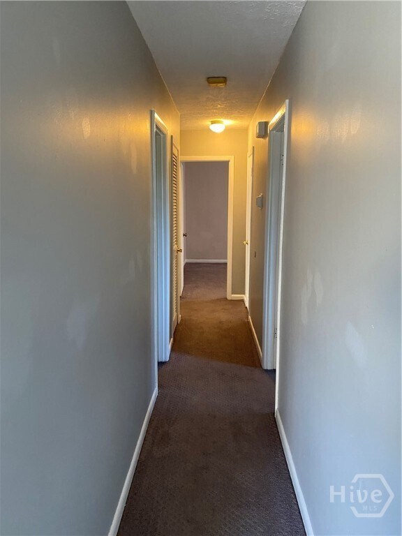 Building Photo - 16 S Stillwood Ct