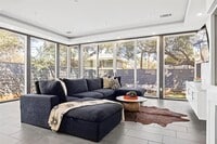 Building Photo - 1206 W Oltorf St