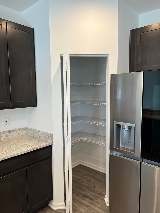 Building Photo - 13131 Rutledge Pl