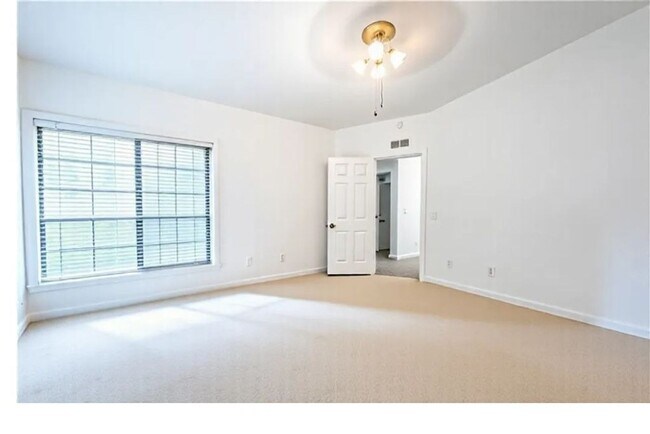 Building Photo - PEA3