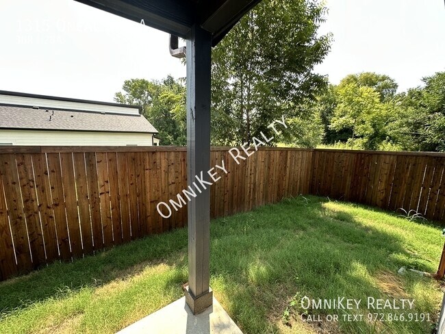 Building Photo - 1315 Oneal St