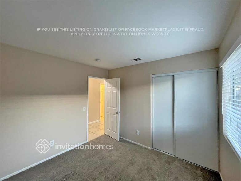 Building Photo - 781 Hillview St