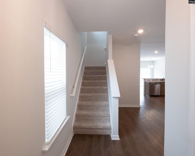 Building Photo - 1341 Sweet Gardenia Dr