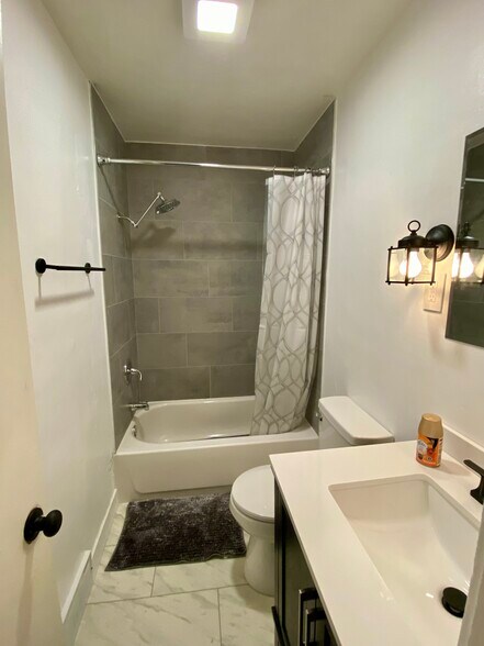 Bathroom - 1233 E Cork St