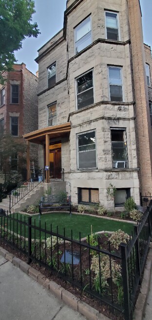 Building Photo - 3727 N Wayne Ave