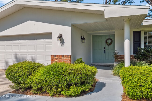 Building Photo - 591 Ponderosa St