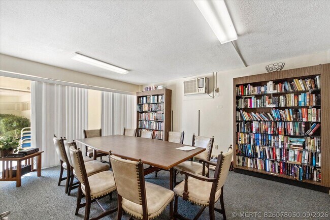 Building Photo - 3475 S Ocean Blvd