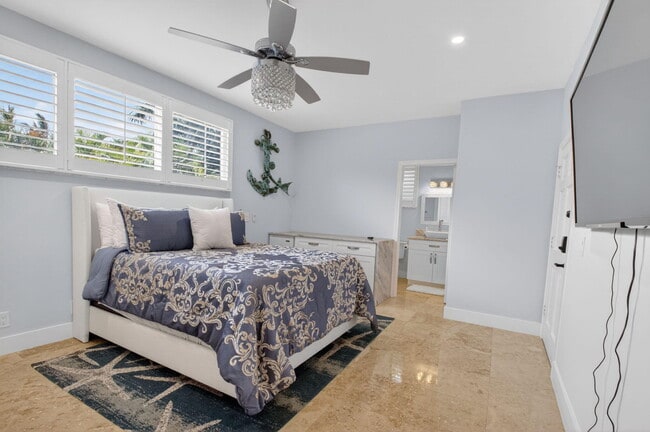 Building Photo - 122 Andrews Ave