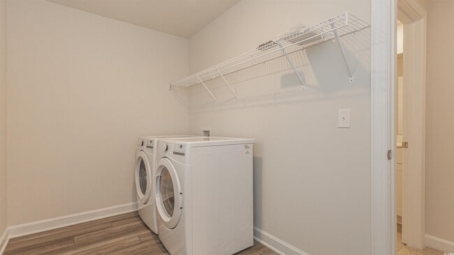 Building Photo - 4559 Day Lily Run St