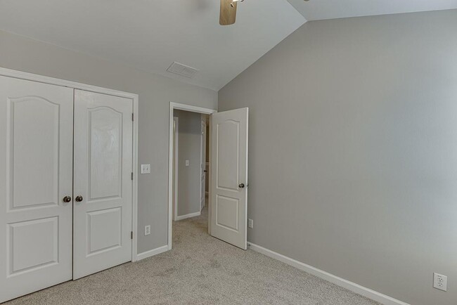 Building Photo - 6353 Mossy Oak Landing