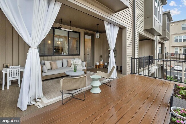 Building Photo - 42338 Nelsonville Ter