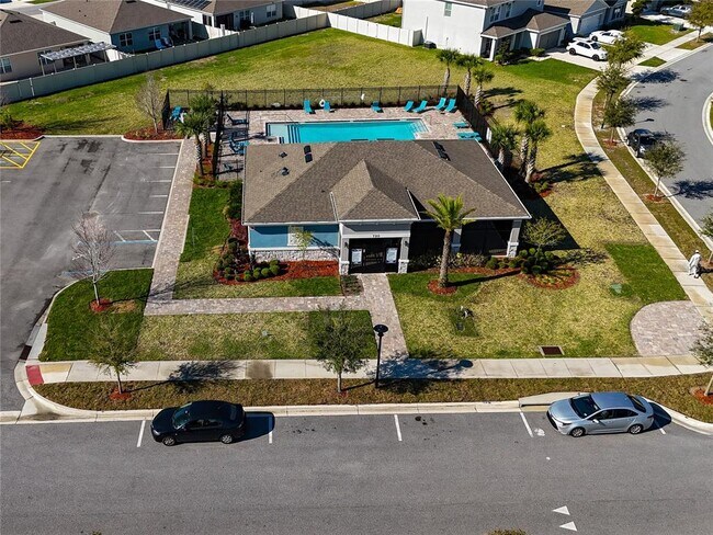 Building Photo - 5327 Timberland Ave