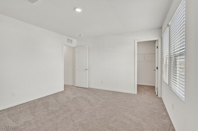 Building Photo - 7016 Bard Ave