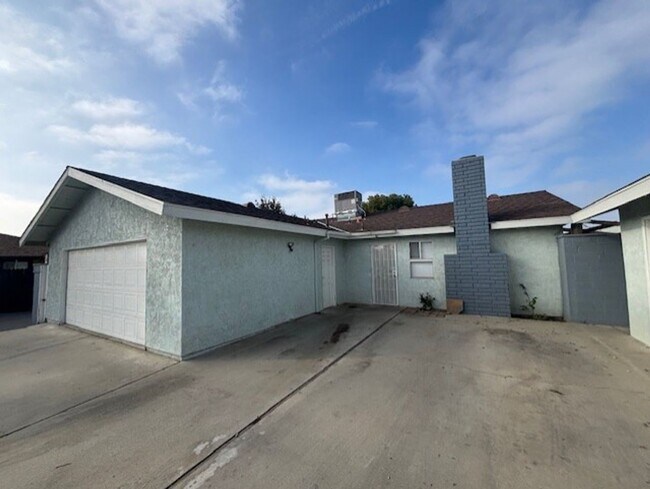 Building Photo - 2816 Ashe Rd