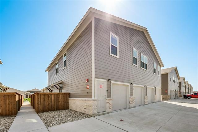 Building Photo - 663 Wheatfield Dr