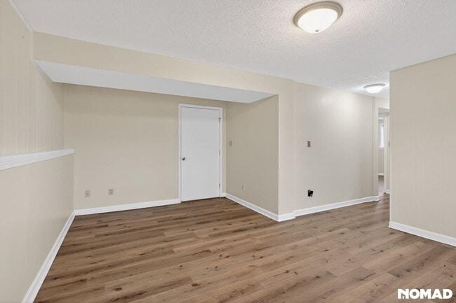 Building Photo - 603 Dellinger Dr