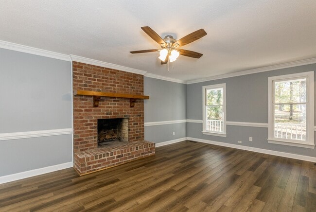 Building Photo - 508 Somerset Dr