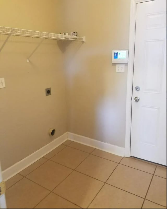 Building Photo - 201 Deanna Green Ln