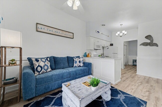 Building Photo - 711 E Gulf Blvd