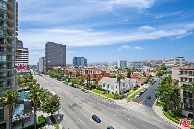 Building Photo - 10790 Wilshire Blvd