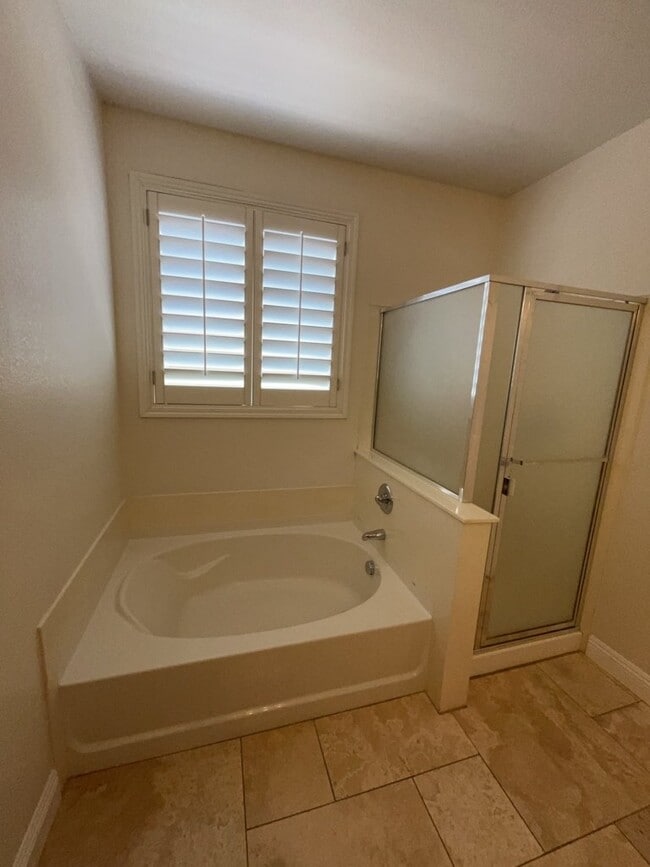 Building Photo - 6043 Eganridge Ct