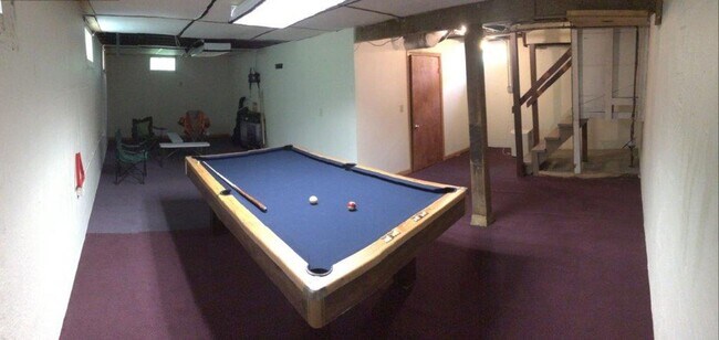 Building Photo - 2 Bedroom, 1 Bath House For Rent in Shorew...