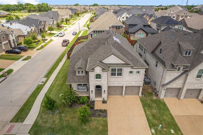 Building Photo - 101 Lavender Ln