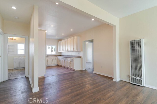 Building Photo - 2446 Cincinnati St